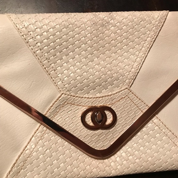 Vintage White Leather Envelope Clutch Handbag - Picture 7 of 9